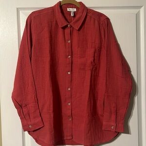 COPY - NWT woman’s Shirt by Jessica Simpson. Size XL